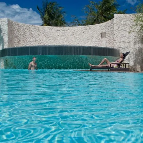 Bluewater Maribago Beach Resort - zdjęcie 4