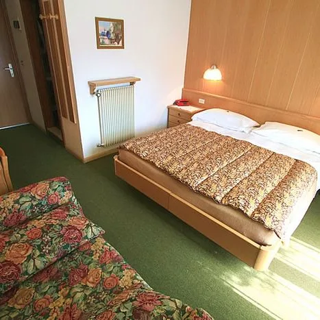 GH Monzoni (Pozza di Fassa) - zdjęcie 5