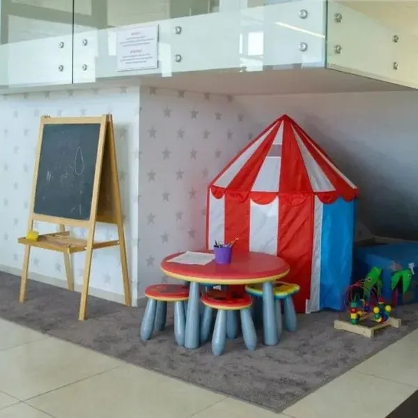 Ibis Aurora - zdjęcie 2