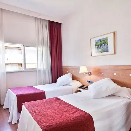 Acta Antibes - zdjęcie 3