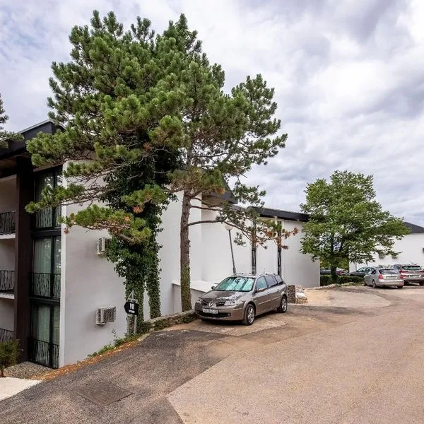 Omorika Annex (Zatoka Kvar) - zdjęcie 2