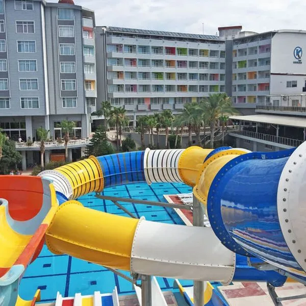 Mira Meridia Beach Resort