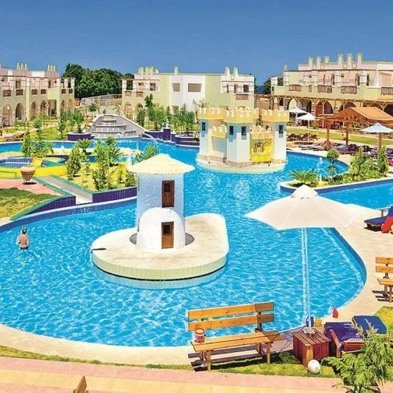 Gaia Royal - zdjęcie 4