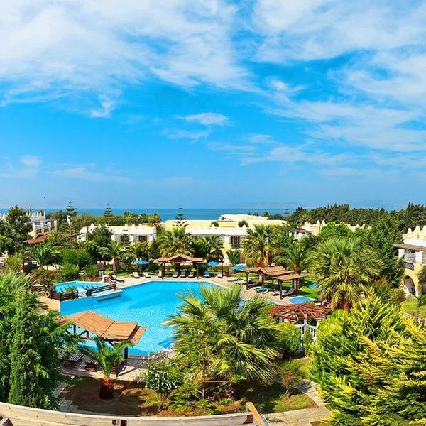 Gaia Royal - zdjęcie 2