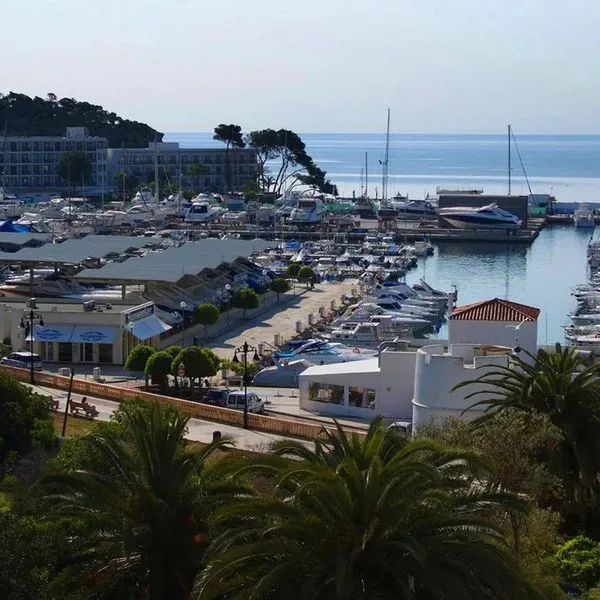 Invisa La Cala - zdjęcie 2