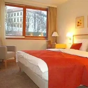 Castle Garden - zdjęcie 2