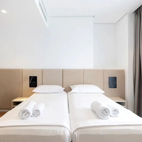 Morina Beach - zdjęcie 3