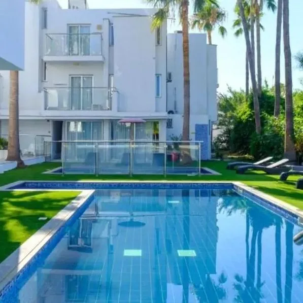 Rio Gardens (ex Rio Napa Apartments)