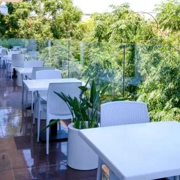 Rio Gardens (ex Rio Napa Apartments) - zdjęcie 5