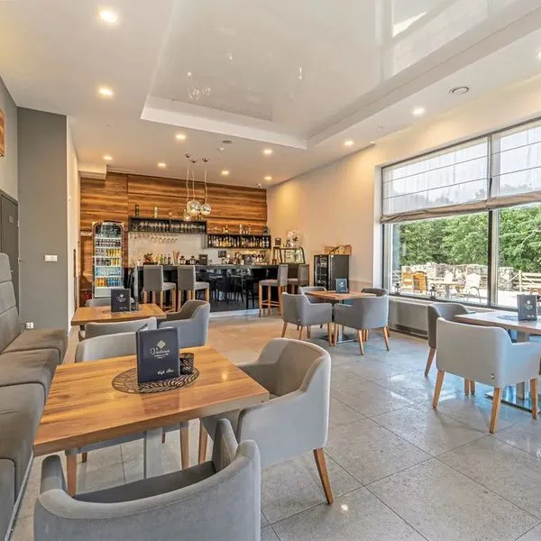 Vestina (Międzyzdroje) - zdjęcie 2