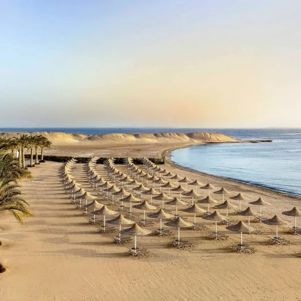 Jaz Costa Mares - zdjęcie 4