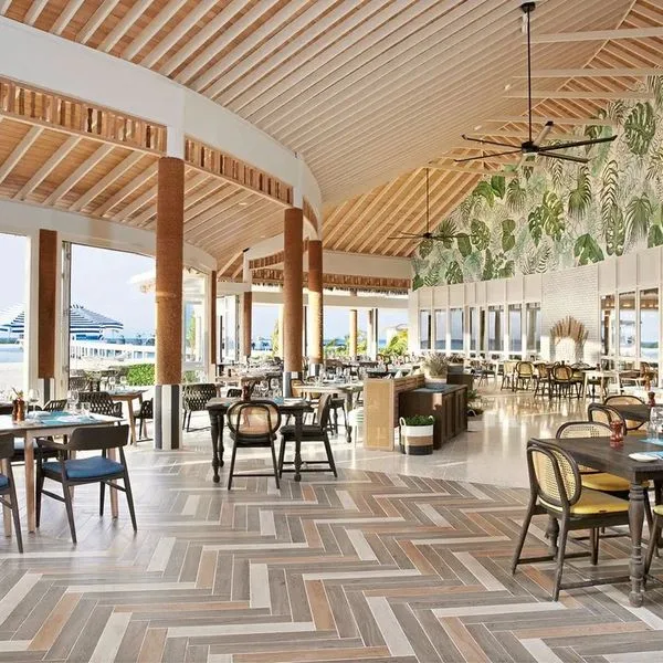 Le Meridien Maldives Resort & Spa - zdjęcie 4