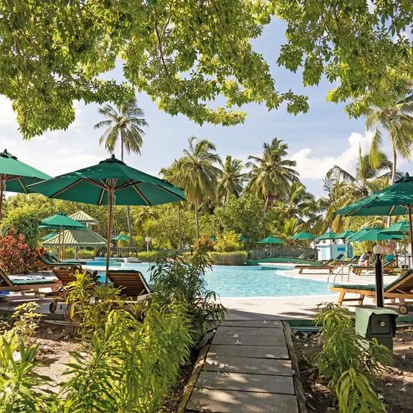 Equator Village - zdjęcie 2