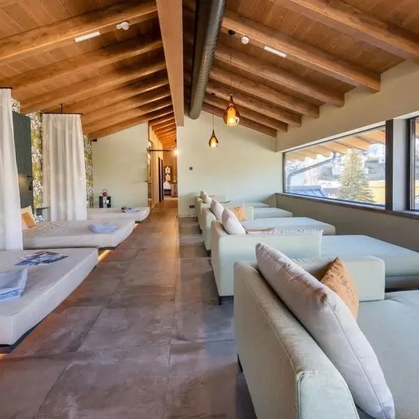 People's - zdjęcie 2