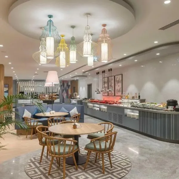 Hampton By Hilton Antalya Airport - zdjęcie 2