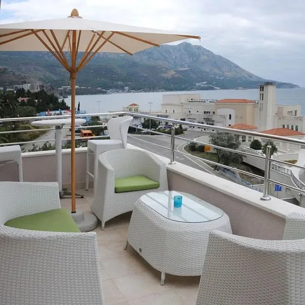 Anita (Budva) - zdjęcie 2