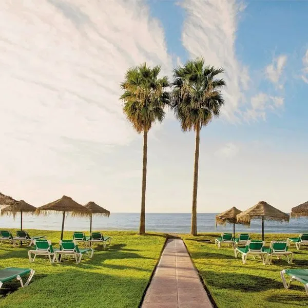 Ona Marinas de Nerja - zdjęcie 3