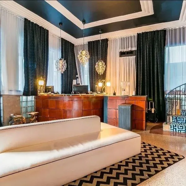 Chesterfield - zdjęcie 3