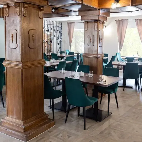 Zamek Nowęcin - zdjęcie 5