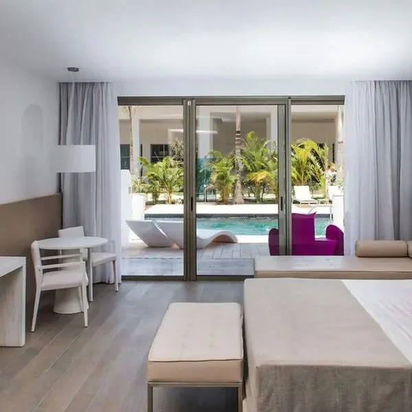 Platinum Yucatan Princess - zdjęcie 3