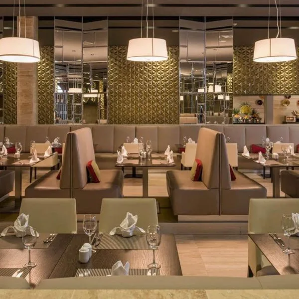 Platinum Yucatan Princess - zdjęcie 4