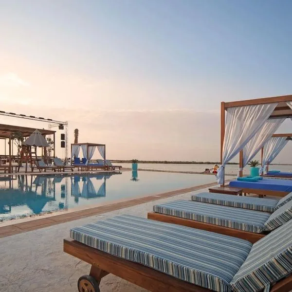 Centro Yas Island Rotana - zdjęcie 2