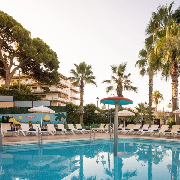 HTop Jadhe (Calella) - zdjęcie 3