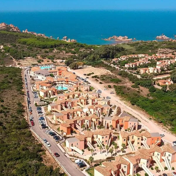 Red Sun Village  (Trinita d'Agultu e Vignola) - zdjęcie 3