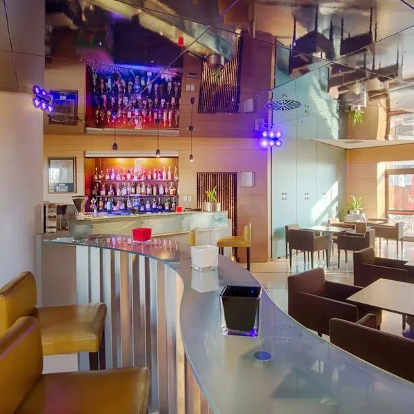 NH Bologna Villanova - zdjęcie 2