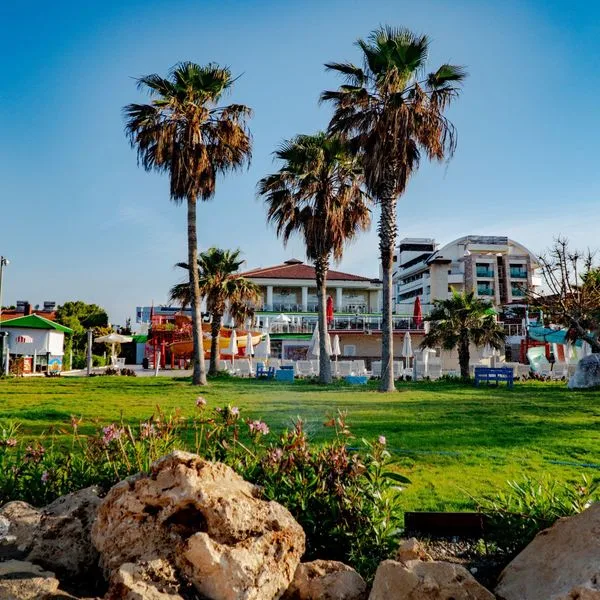 Throne Beach - zdjęcie 4