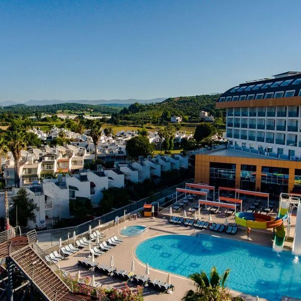 Throne Beach - zdjęcie 3