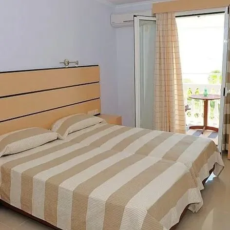 Natalie (Laganas) - zdjęcie 5