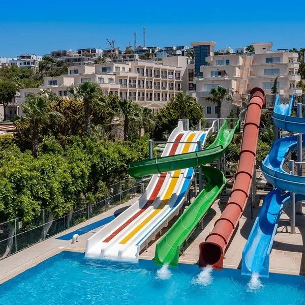 Golden Age (Yalikavak) - zdjęcie 2