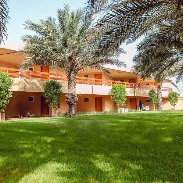 Sharjah Carlton - zdjęcie 4