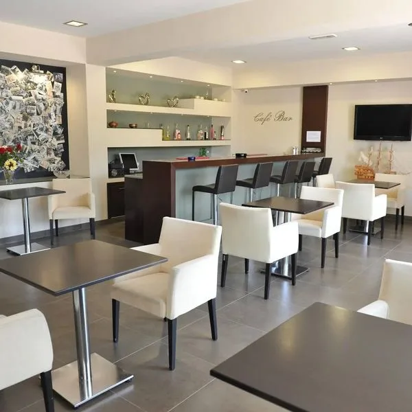 Maritime (Kremasti) - zdjęcie 5