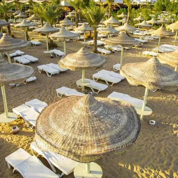 Cataract Resort - zdjęcie 2