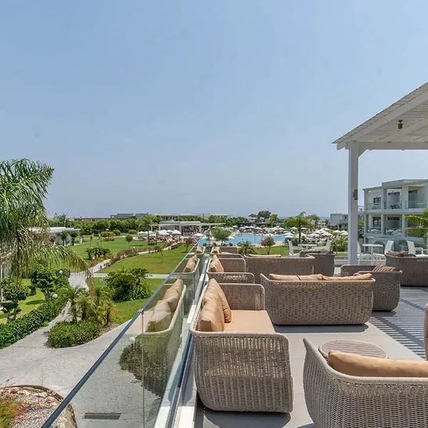 Asterias Beach Resort - zdjęcie 4