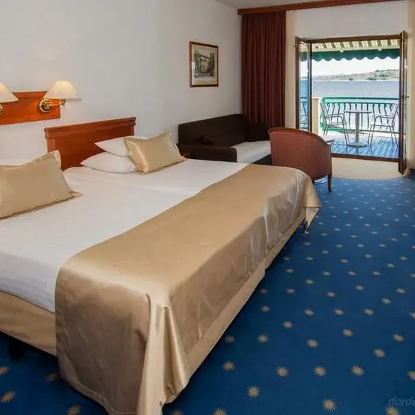 Radin (Vodice) - zdjęcie 2