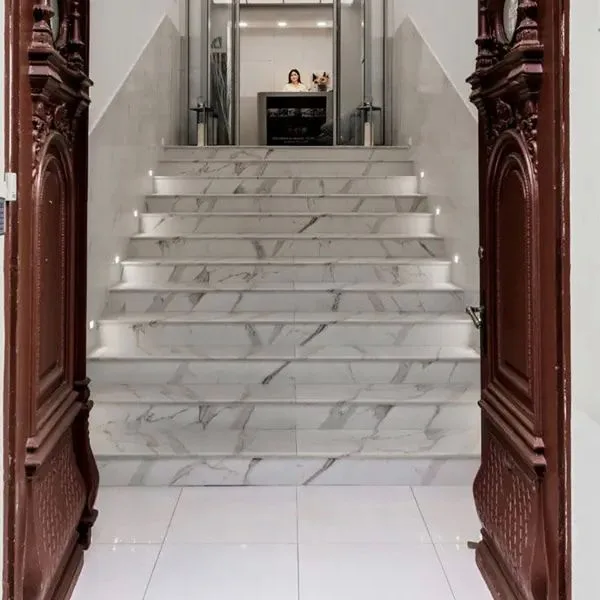 Royal Court Apartments - zdjęcie 4