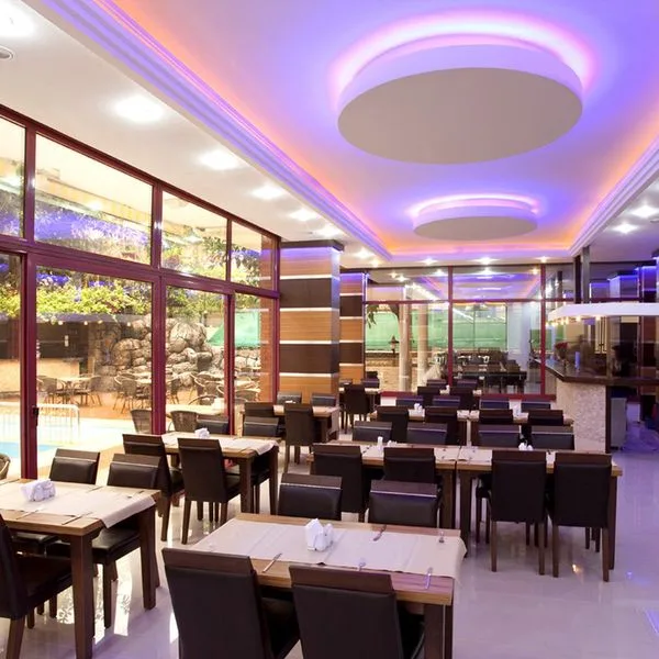 Diamore - zdjęcie 4