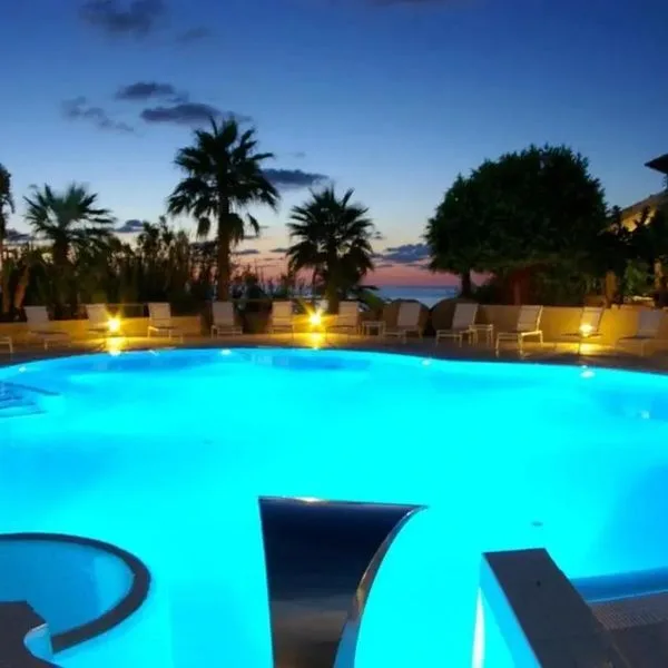 Cala di Volpe (Capo Vaticano) - zdjęcie 4