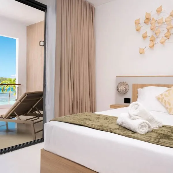 Cooks Bay - zdjęcie 5