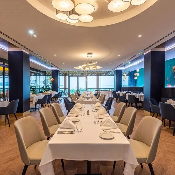 Helikon Hotel - zdjęcie 2