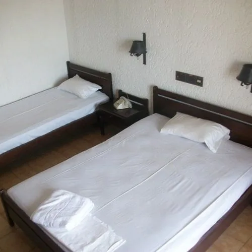 Litsa Efi - zdjęcie 4