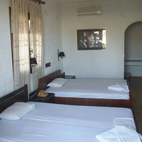 Litsa Efi - zdjęcie 5