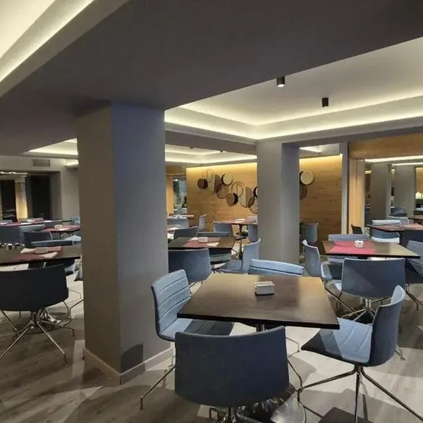 Alassia - zdjęcie 2