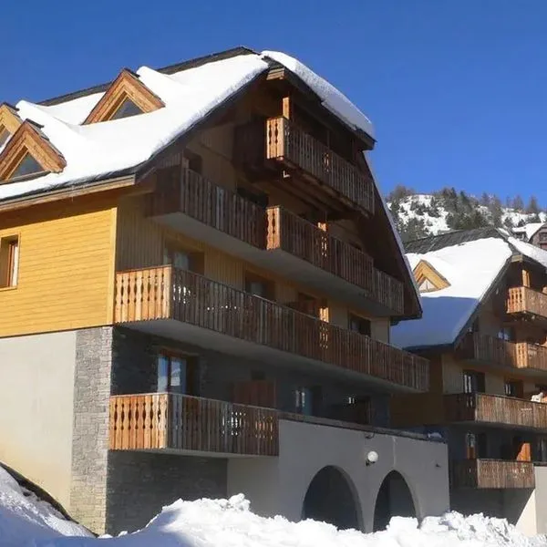 Residence Les Chalets de Praroustan