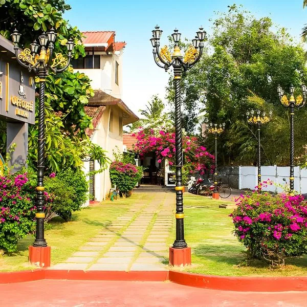 Shikara Beach Resort - zdjęcie 3