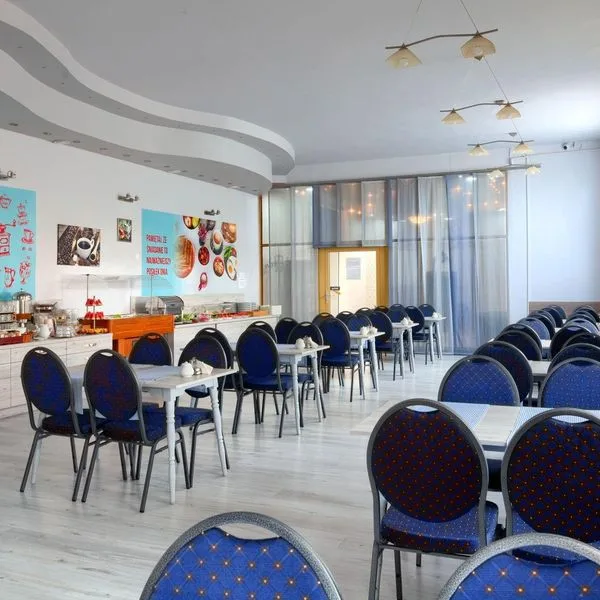 Posejdon (Międzyzdroje) - zdjęcie 2