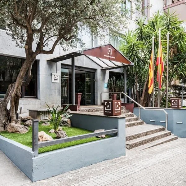 Arenas Atiram - zdjęcie 4